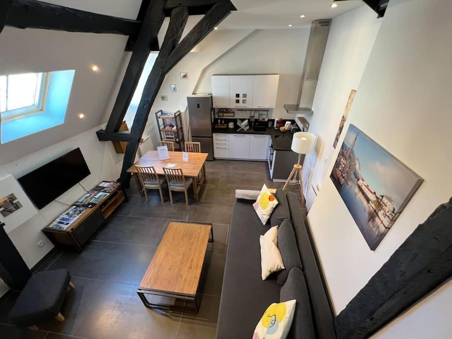 Le Jeannin, Magnifique Duplex 6 Prs - Centre Historique De Dijon Apartment Exterior photo